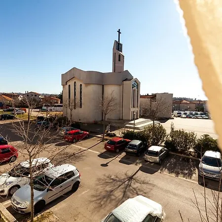 Diana Boulevard Apartman