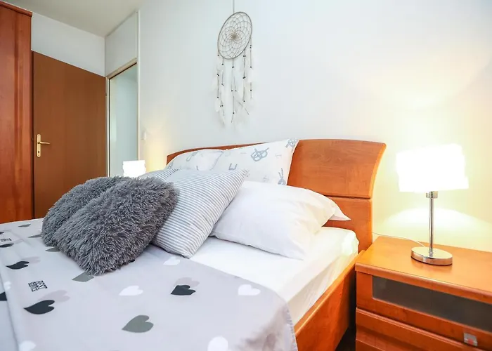 アパート Diana Boulevard *