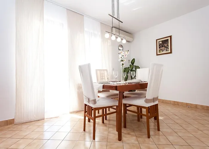 Diana Boulevard דירה